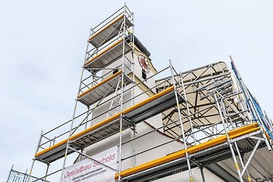 Die Kapelle in Raunertshofen wurde 1760 errichtet und wird als geschütztes Baudenkmal derzeit umfassend saniert.