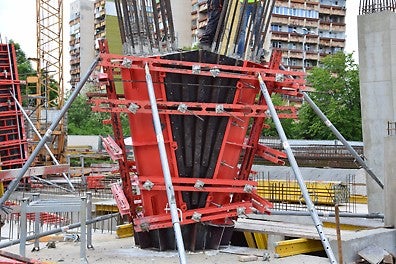 Специално сечение на колона със система SRS и метална заготовка