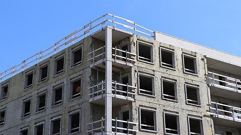 MAXIMO väggform, TRIO Housing, DUO väggform, MULTIPROP stämp, PEP 10 stämp och väggstöd RSF har använts i projektet<br/><br/>