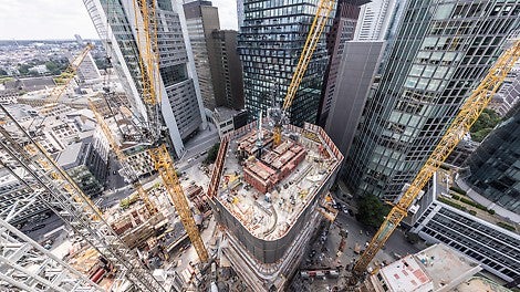 Due to the varying requirements of the four towers, the PERI solution used for this large-scale project comprised a range of different, optimally coordinated systems. Different variants of the ACS Climbing System were used for the inner cores of the four high-rise buildings.