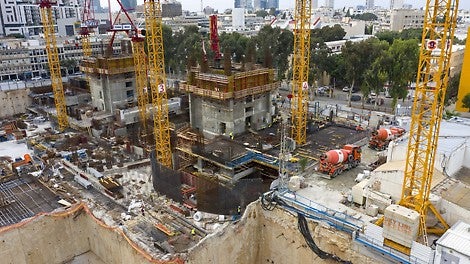 שני גרעיני המבנה בטיפוס מקדים ועליהם מערכת תבניות VARIO, פלטפורמות CB-240, SP ו- RCS-CB – מאפשר את יציקת הגרעין במהירות. <br/>בהיקף המבנה מערכת מולטיפלקס ליציקת התקרות ותבניות דומינו לקירות.