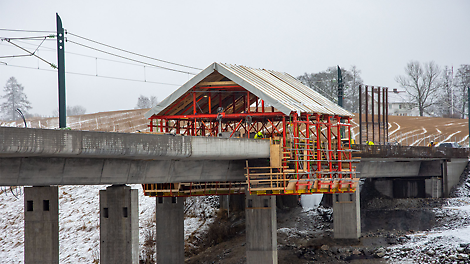 Kantdragervogna er levert som en dobbel vogn