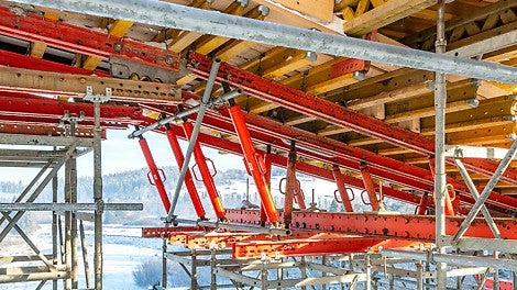 Budowa mostu na rzece Białka w km 9+785,00, w ciągu drogi powiatowej nr 1642k Groń - Trybsz - Niedzica w km 2+131,50 w miejscowości Trybsz