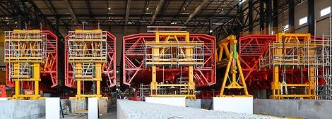 Femern speciallavede forme der skal bruges til at støbe tunnelelementerne