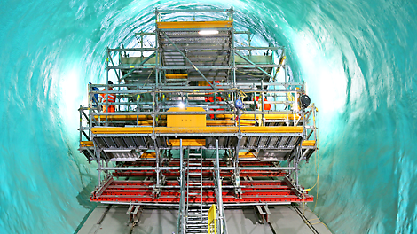 London Underground is going through significant changes across some of its most populated stations, Bank Station being one of them. With it being the third busiest inter-change, the current station was undergoing an expansion of its Northern line platform, complete with the installation of several escalators and a new public entrance.