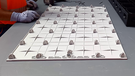 Grâce à leurs dimensions pratiques, les panneaux DUO conviennent parfaitement pour la réalisation de fondations. 