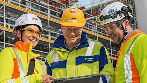 Uue atsetüleenitehase ehitamise juures toetuvad BASF, Promaintain ja PERI ettenägelikule planeerimisele, koordineerimisele ja teostamisele. (Foto: Promaintain)<br/>