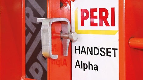 Povezivanje klinastom spojnicom je jednostavan i ekonomičan metod spajanja elemenata.