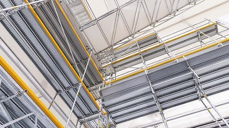 Díky řadě EVOTOP je nyní modulové fasádní lešení PERI UP ještě únosnější a flexibilnější.