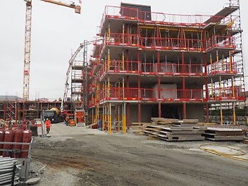 Byggingen er godt i gang, og innflytting skal kunne starte i slutten av 2022.