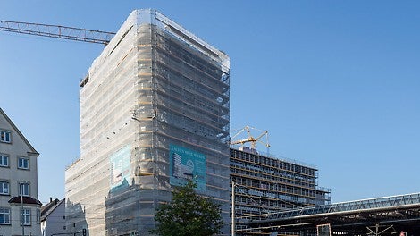 Der Rohbau des Wohn- und Geschäftshauses „Ypsilon“ mit seinem 35 m hohen Turmgebäude und angrenzendem, 7-stöckigen Längstrakt wurde im Juli 2018 fertiggestellt.