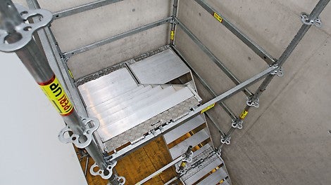 Kurze Treppenläufe mit 75 cm Breite bieten auch für kleine Räume und enge Geometrien maximale Anpassungsfähigkeit.