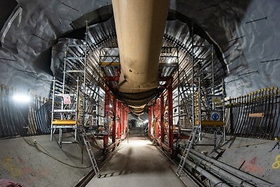 Combining PERI UP with standard components from our VARIOTKIT allows us to increase the traveller system&#039;s capabilities.