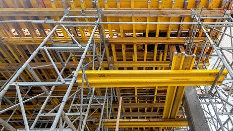 Systemy deskowań i rusztowań PERI na budowie Cementowni, Małogoszcz