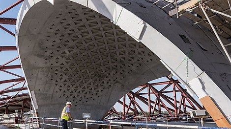Tänu ladusale planeerimis-, paigaldus- ja ehitusmeeskondade tööle saadi tulemusena laitmatu arhitektuurne betoon, mis vastas kõrgetele nõuetele. (Foto: PERI GmbH)<br/>