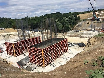 Изграждане на фундаменти с кофражна система DOMINO