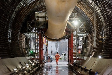 Its flexible modular design allows PERI UP to be installed safely and quickly.