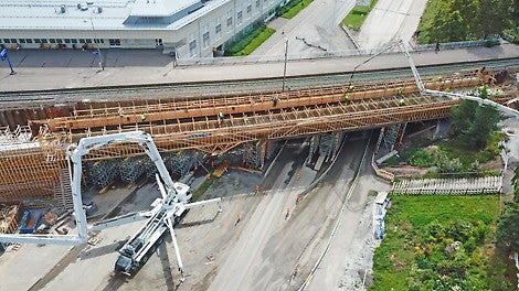 Ratasillan valu käynnissä kesällä 2020.