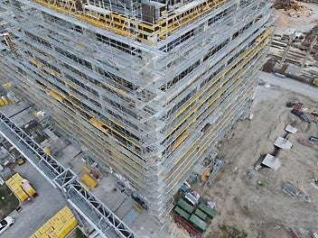 Модулността на система PERI UP Flex я прави перфектното решение за всеки индустриален обект