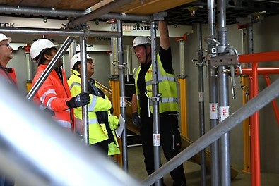 In a bid to enhance the practical knowledge and on-site safety of those involved in temporary works, PERI regularly delivers product awareness training workshops.