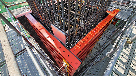 VSC is capable of an extrenly high concreting pressure and enables rapid concreting speed.