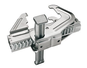 Mit Hilfe des einhändig bedienbaren Richtschlosses BFD sind sämtliche Elementverbindungen bündig, fluchtend und dicht<br/>