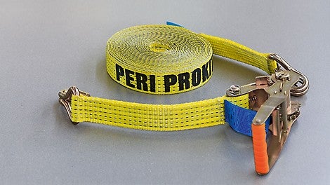 PTB 12拉带安装在建筑结构的两个柱子之间，并组成了防护网PFR的后部结构。两件式拉带长度为12.00米，有固定拉带的挂钩。