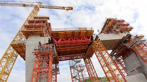 The PERI VST Heavy Duty Shoring Towers and VRB Heavy Duty Truss Girders provide support for the massive structure.