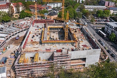 Mit der BernauArena entsteht im Nordosten von Berlin eine neue, hochmoderne Multifunktionshalle als vielfach nutzbare Sport- und Veranstaltungsstätte, die Platz für rund 2.000 Zuschauer bietet.