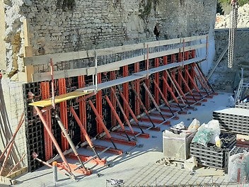 DUO est constitué de Polytech ; ce matériau résiste durablement à l&#039;humidité, il est particulièrement léger et hautement flexible en termes de conception de produit.