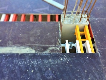 Изкърпване около колона - система GRIDFLEX