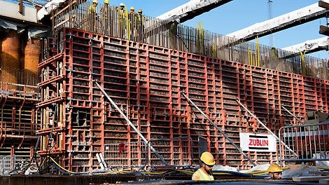 540 m² TRIO väggform används för innerväggarna