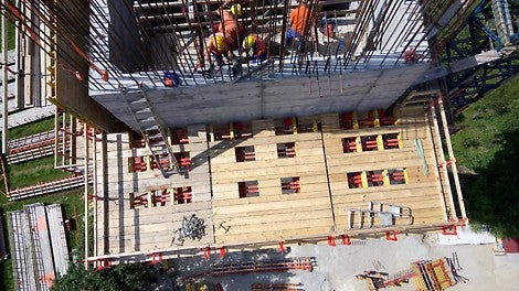 Изграждане на стълб 10