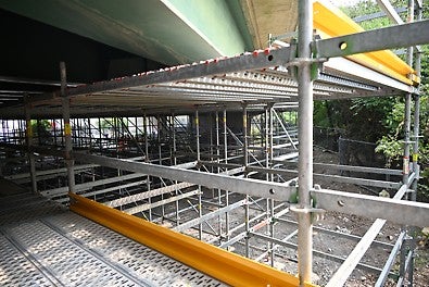 PERI supports IE Access with the delivery of temporary access on Gilbey Bridge.