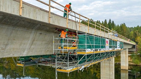 Kozákův most přes vodní nádrž Římov