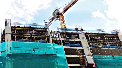 The efficient combination of the MULTI PROP Slab Table and BR Climbing for a reasonable formwork solution