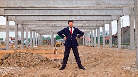 Artur Schwoerer - first company building