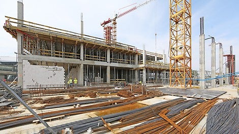 Airport City Gdańsk Zespół budynków biurowo - usługowych z niezbędną infrastrukturą techniczną i drogową - etap I (budynek B I &quot;Alpha&quot;) przy ulicy Słowackiego w Gdańsku