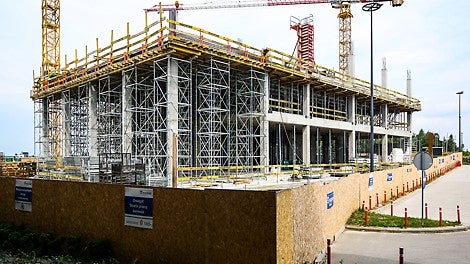 Airport City Gdańsk Zespół budynków biurowo - usługowych z niezbędną infrastrukturą techniczną i drogową - etap I (budynek B I &quot;Alpha&quot;) przy ulicy Słowackiego w Gdańsku