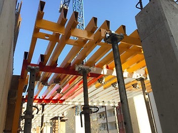 Кофриране около вертикални елементи - система GRIDFLEX