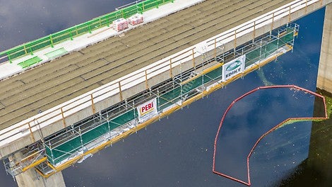 Kozákův most přes vodní nádrž Římov