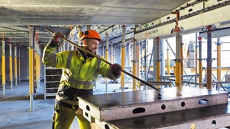 Rengöring av SKYDECK på Kvarteret Sofia