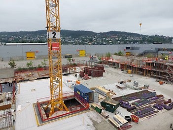 Her i Lillestrøm bygges det 20 nye blokker på opptil 8 etasjer. PERI leverer bl.a. balkongtårn og forskaling.