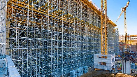 PERI UP Flex tornjevi za podupiranje su tipski atestirani za visinu do 21,89 m, što je za ovaj projekat bilo od značaja, budući da je na određenim segmentima visina podupiranja bila 20 m.