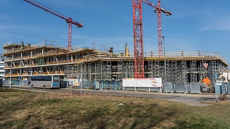 Administrativní budova Roztyly Plaza, Praha