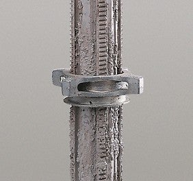 The MULTIPROP thread is self-cleaning and the free-running collar does not jam, even when dirty.<br/>