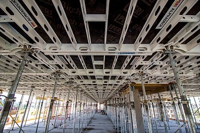 Бързина на кофриране, благодарение на едроплочните елементи