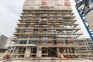 Фасадна система скеле PERI UP Easy - без компромис в изпълнението на всяко предизвикателство