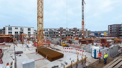 Einmalige, einfache Erstmontage am Boden liegend ohne Kran mittels modularen Systembauteilen.