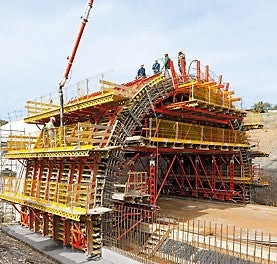 The side mesh barrier can also be used on PERI formwork.